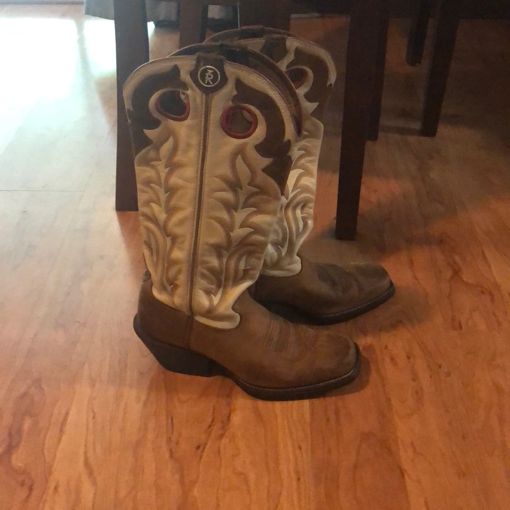 Tony Lama cowboy boots